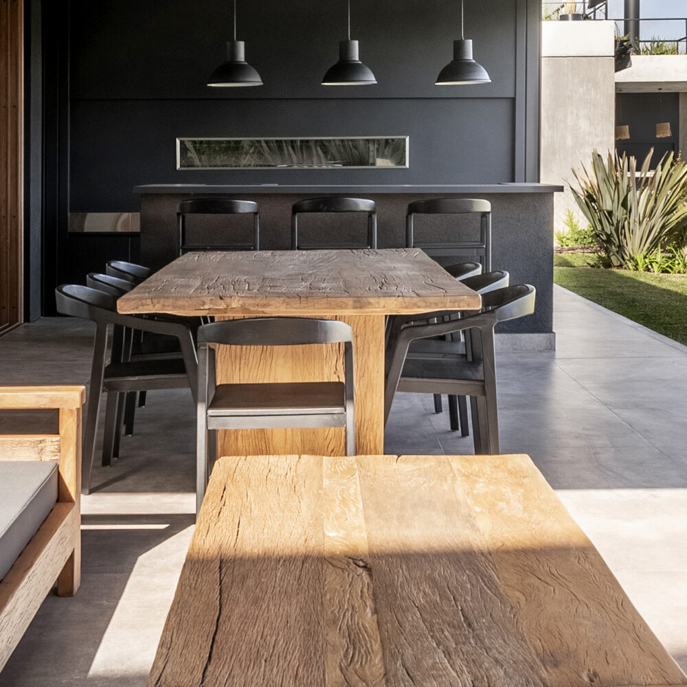 Mesada de quincho en Dekton domoos