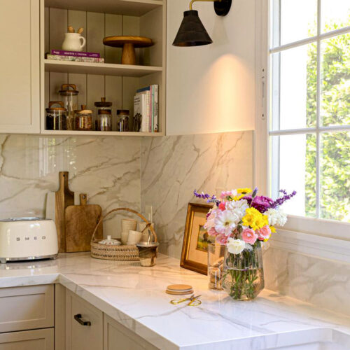 Mesada y alzada de cocina en Dekton lucid